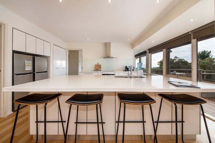 Long View – Heated Pool in Red Hill