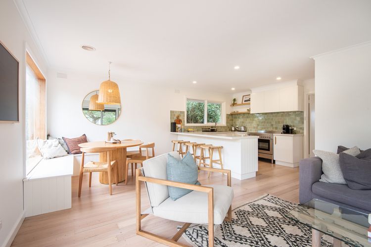 Light and bright living space