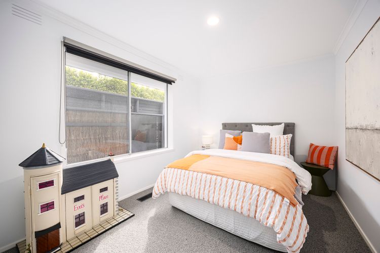 Bedroom 3 with double bed 