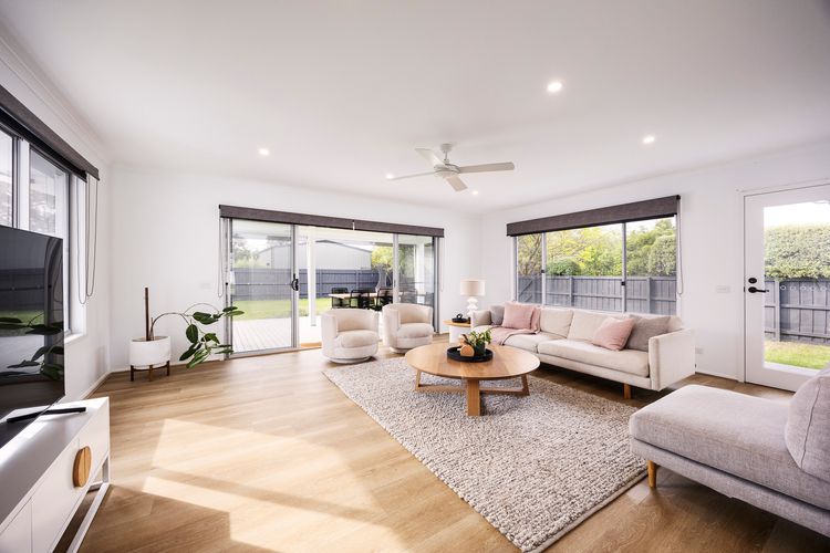 Living room with Smart TV 
