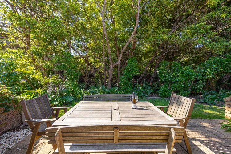 Outdoor seating to enjoy garden view 