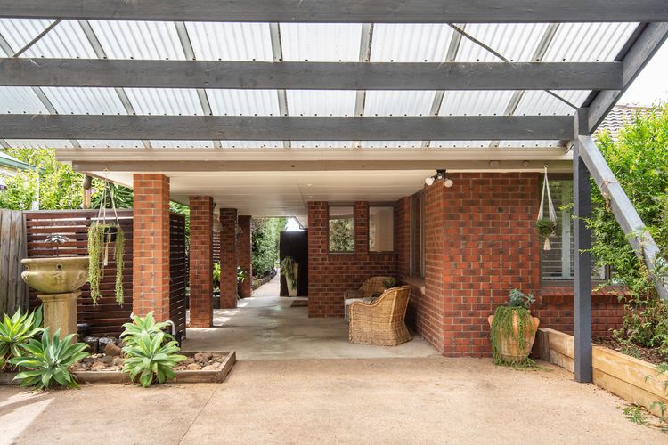 Picturesque external view of this lovely home.