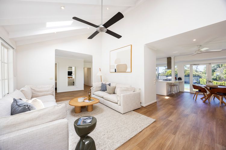 Light and bright living spaces with fireplace