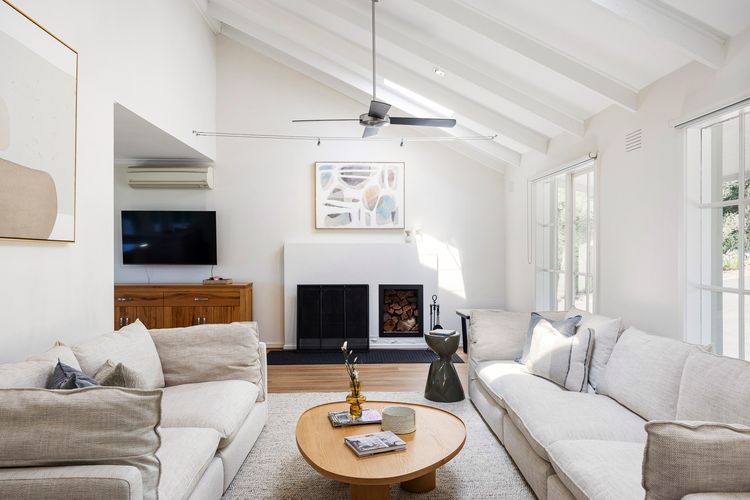 Wood fireplace