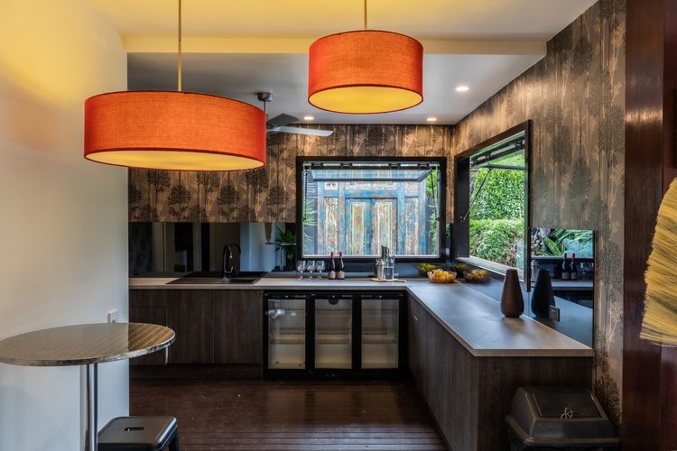Outdoor kitchenette
