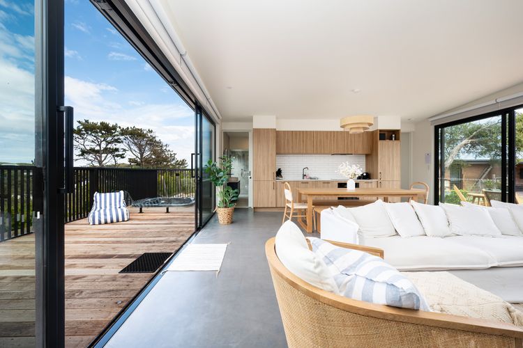 Back deck to Spa