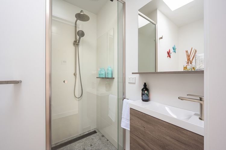 Common bathroom  