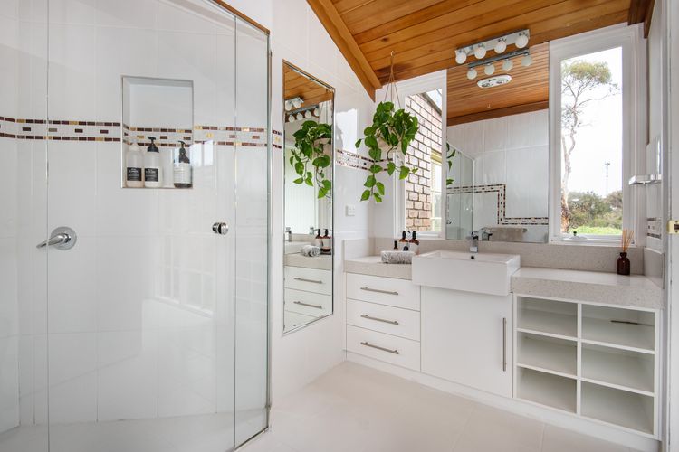 Master ensuite