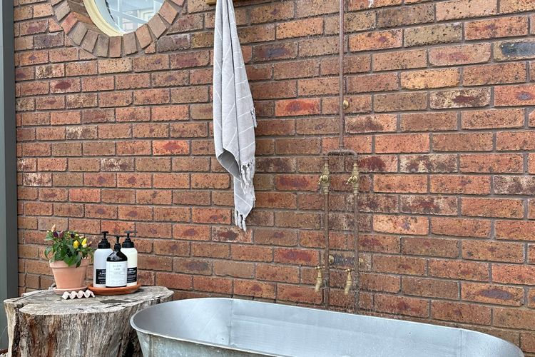 Outdoor shower
