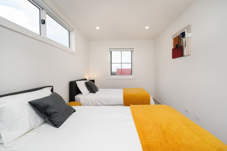 Downstairs Bedroom 3 with Two single beds