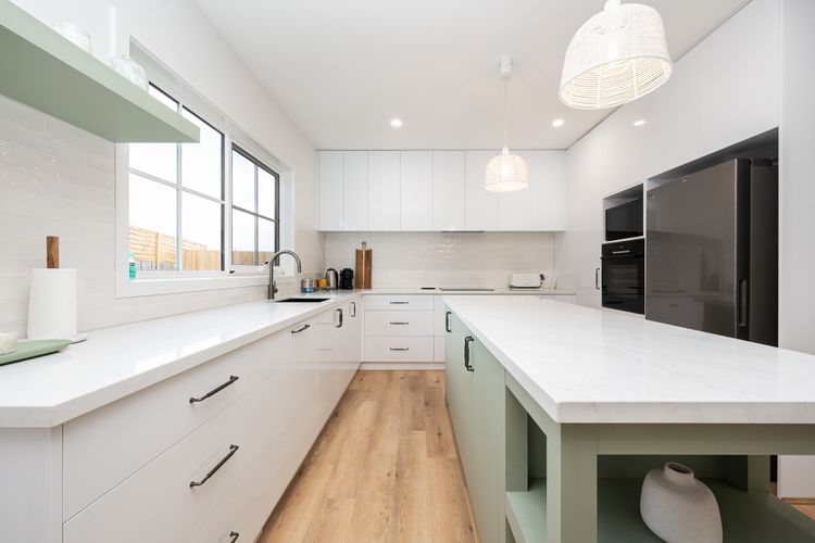 Well-equipped kitchen
