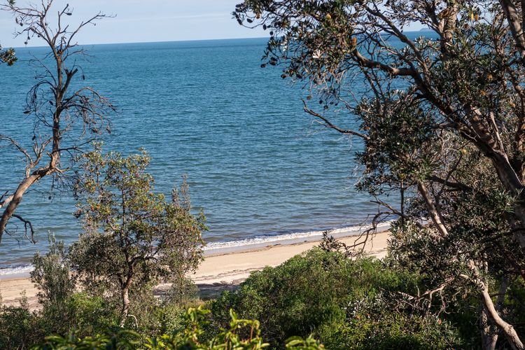 Seasom with pool and spa in beautiful Somers
