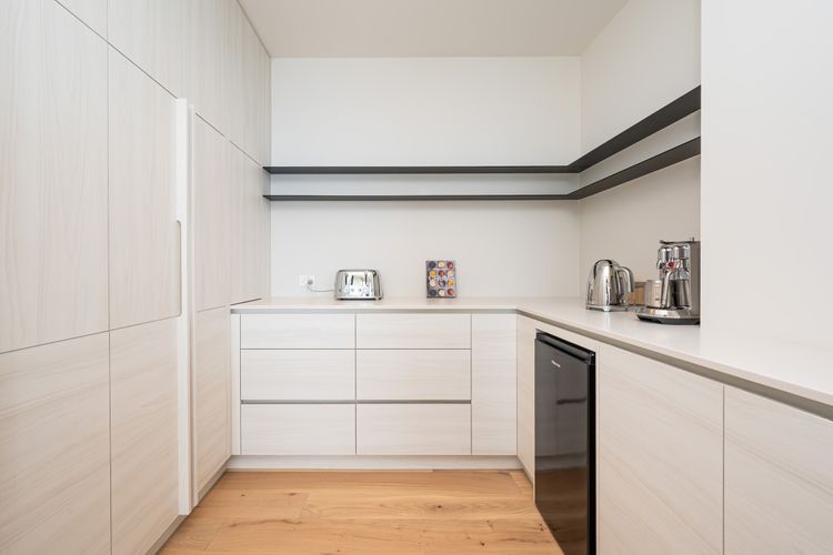 Butlers pantry 