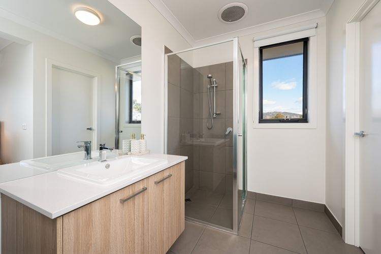 MAster bedroom ensuite
