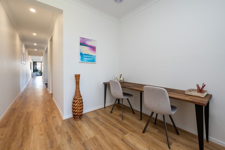 Entrance foyer and work space