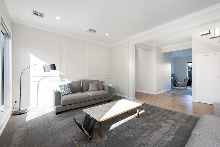 Solara House with Heated Pool and Cinema Room