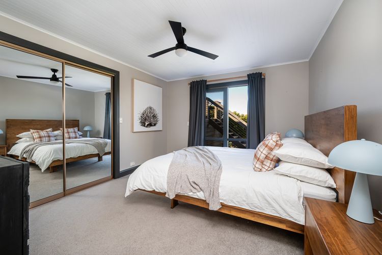 Bedroom 2 with King bed