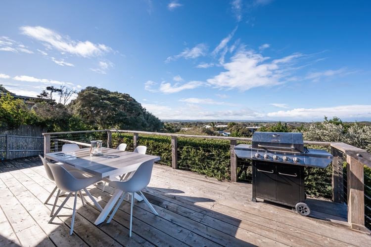 Deck - Outdoor Dining and BBQ
