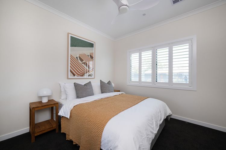 Queen bedroom 