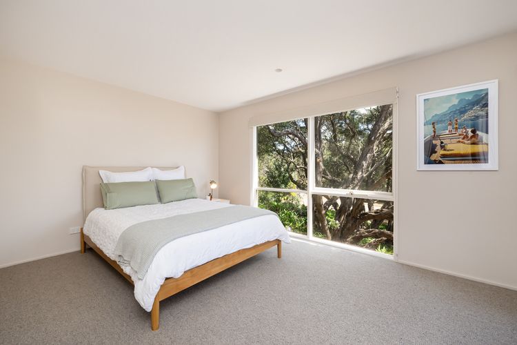 Queen bedroom 