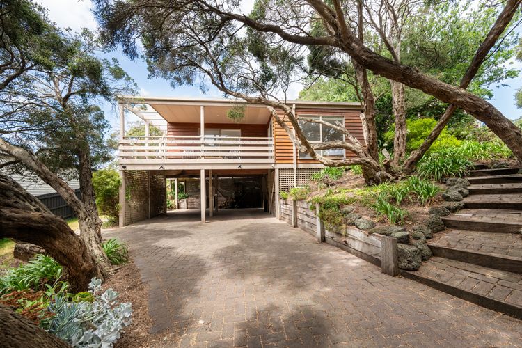 Carport and driveway parking 