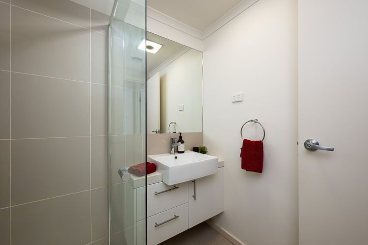 Full bathroom