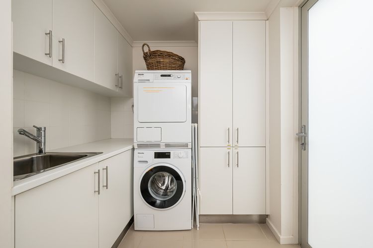 Separate dryer and washing machine
