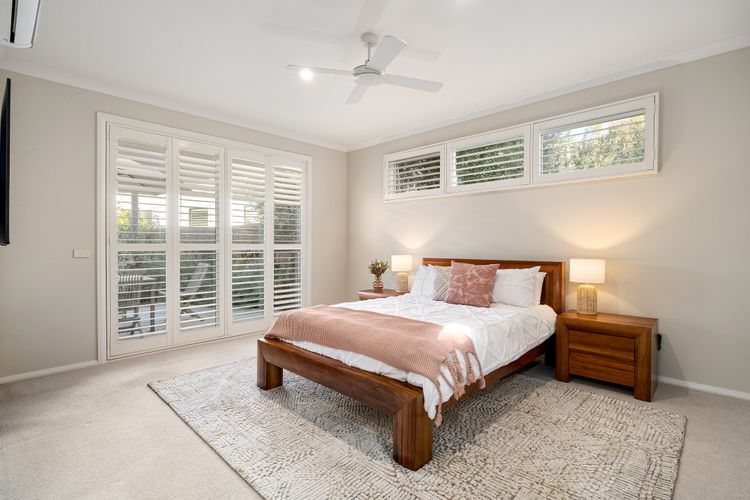 Master bedroom with queen bed