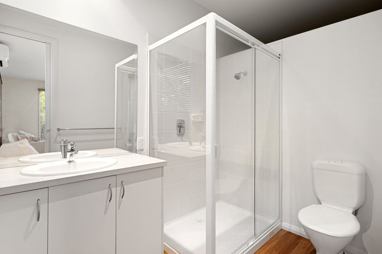 Full bathroom access via the kids retreat