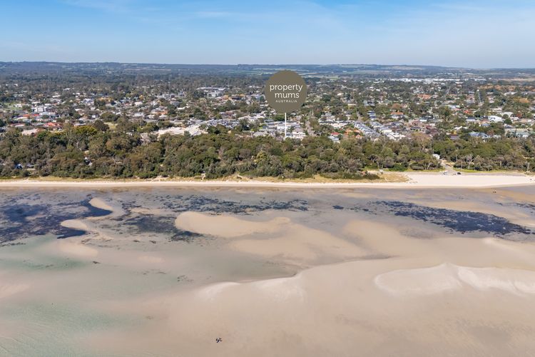 Tides Edge in Capel Sound