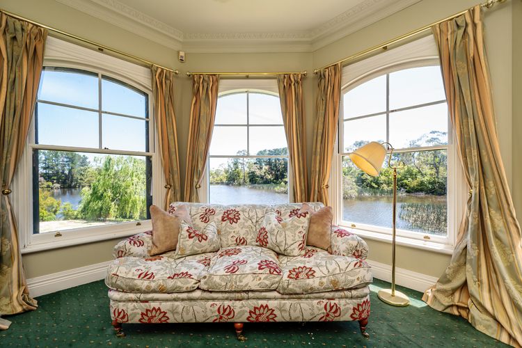 The Manor – Woodman Estate