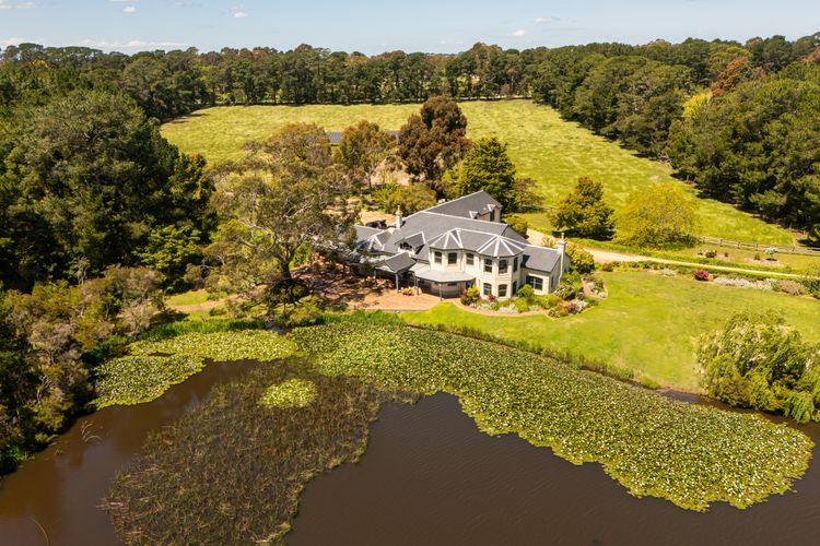 The Manor – Woodman Estate