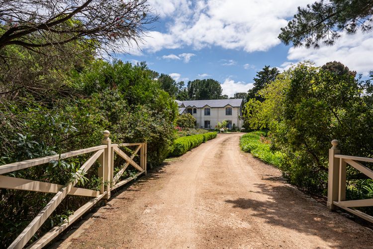 The Manor – Woodman Estate