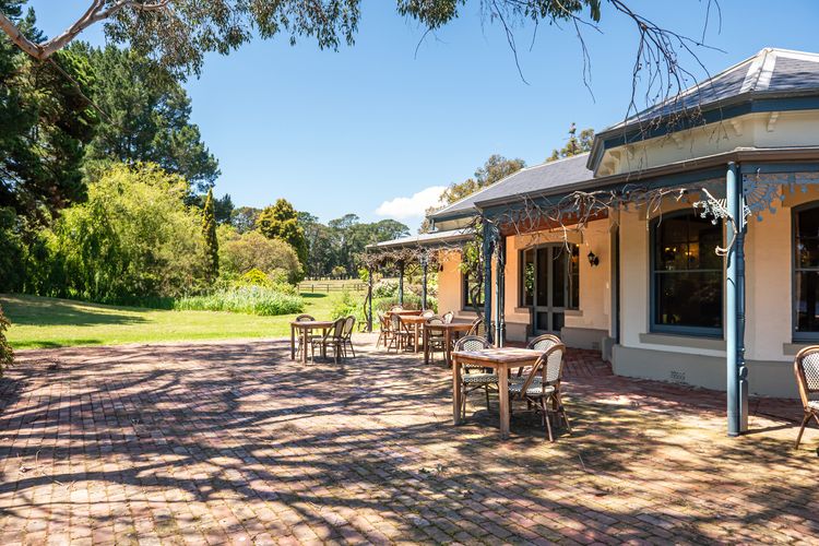 The Manor – Woodman Estate