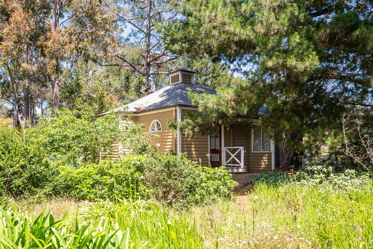 Chalet Deux at Woodman Estate