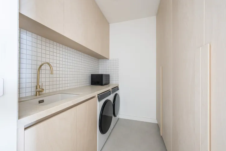 Dromana Beach Suites – 101