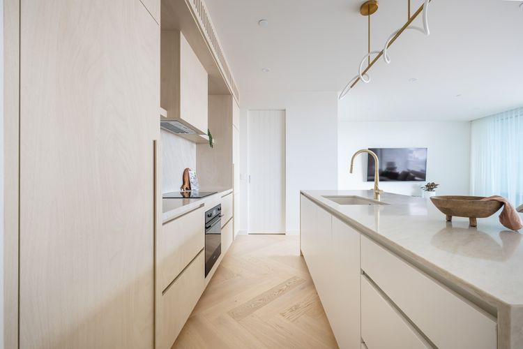 Luxurious Kitchen with state of the art appliances