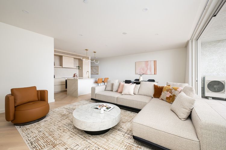 Open Lounge and Dining 