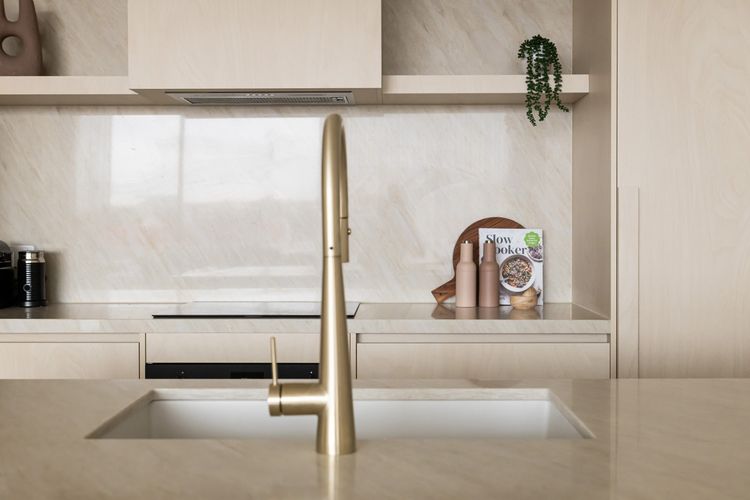 Luxurious Kitchen with state of the art appliances