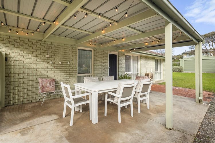 Outdoor Entertaining Area 