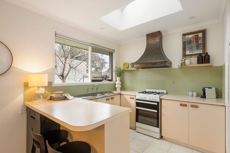 Kitchen with DW 