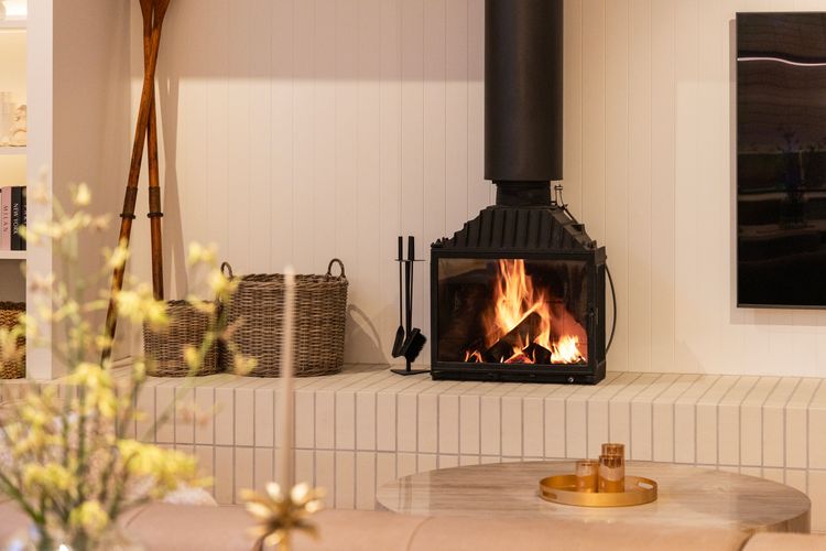 Wood heater 