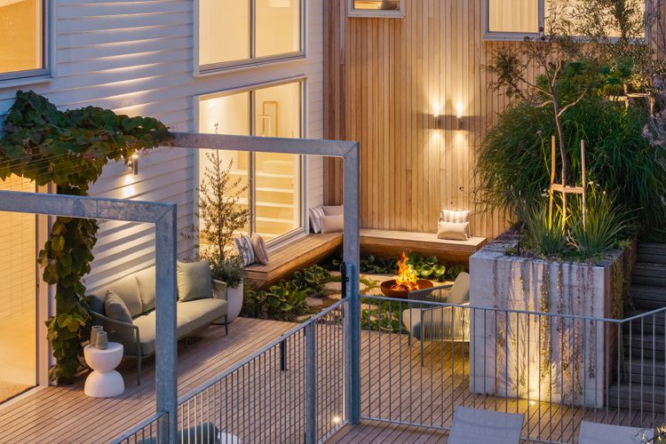 Outdoor Entertaining 