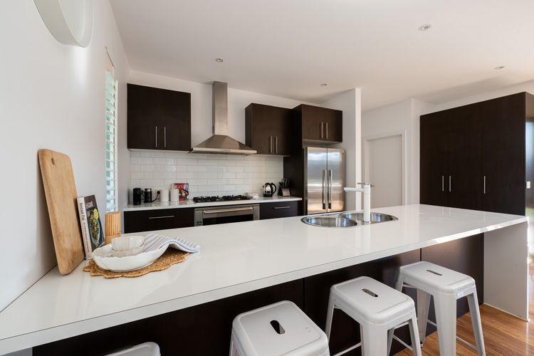 Well-equipped kitchen 