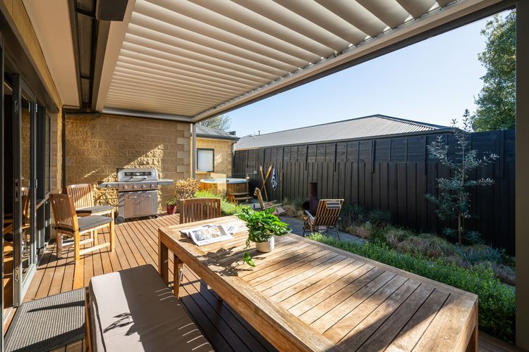 Outdoor seating area 