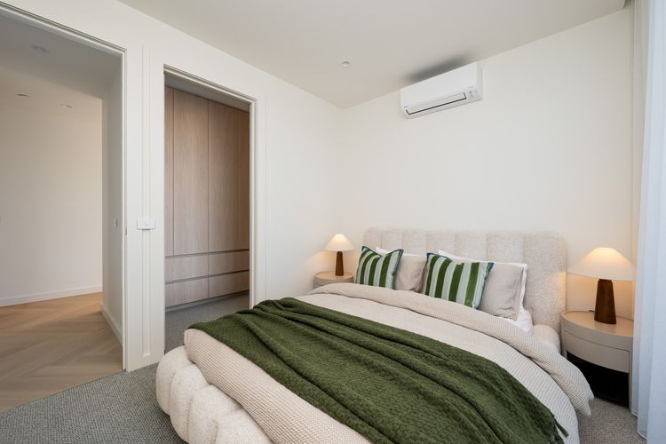 Third bedroom with queen bed