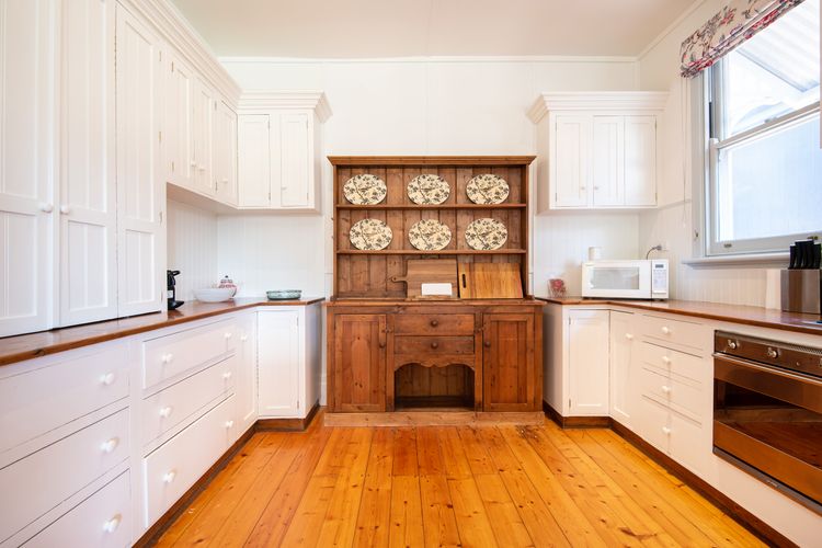 Country style kitchen