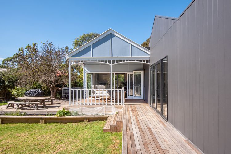 Stunning outdoor area with hot tub spa