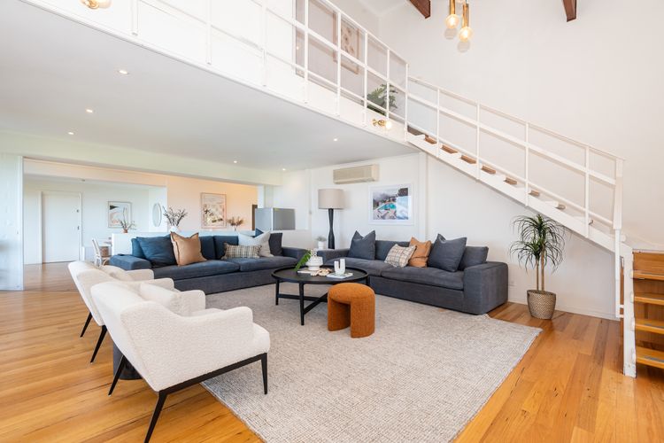 Large Living Room 