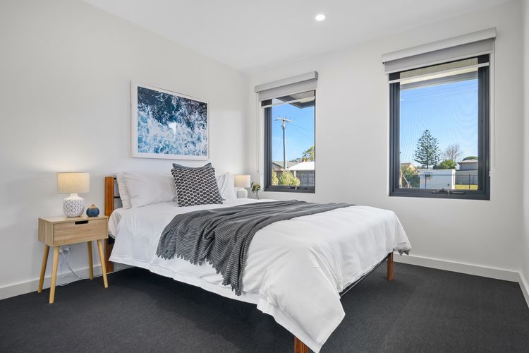 Downstairs queen bed bedroom 